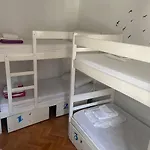 Hostel Omiš * Omiš