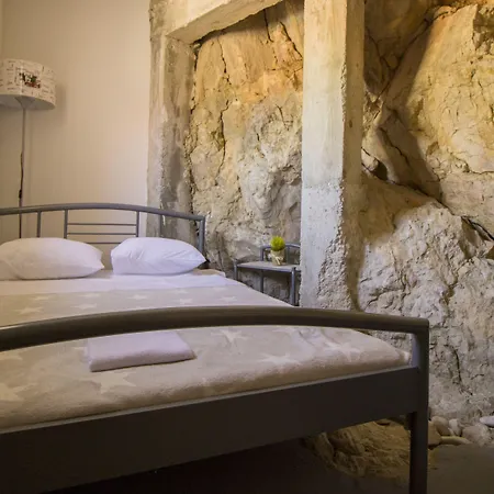 Hostel Omis Vandrarhem Omiš