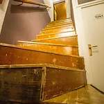 Hostel Omis *