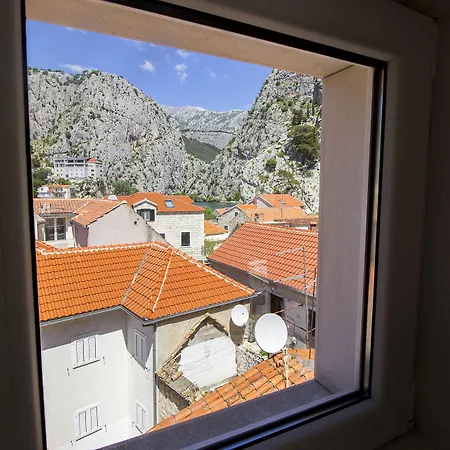 Hostel Omis Hostel *