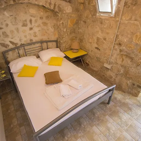 Hostel Omis