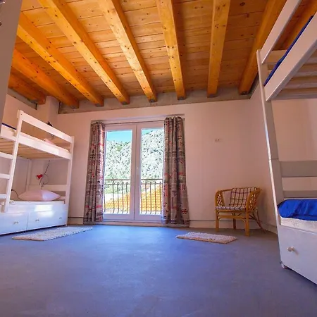 Hostel Omis