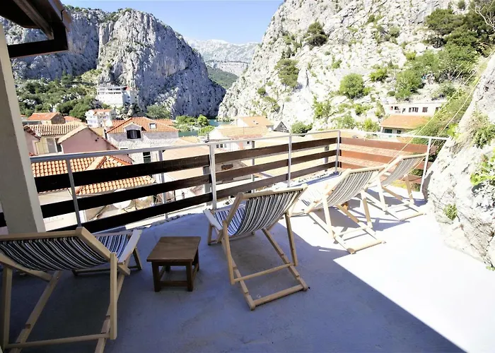 Hostel Omis Ostello Omiš